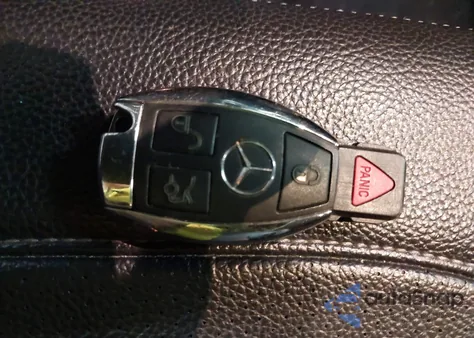 2015 Mercedes-Benz Ml 350 4Matic z USA, uszkodzony, nr VIN 4JGDA5HB8FA480935